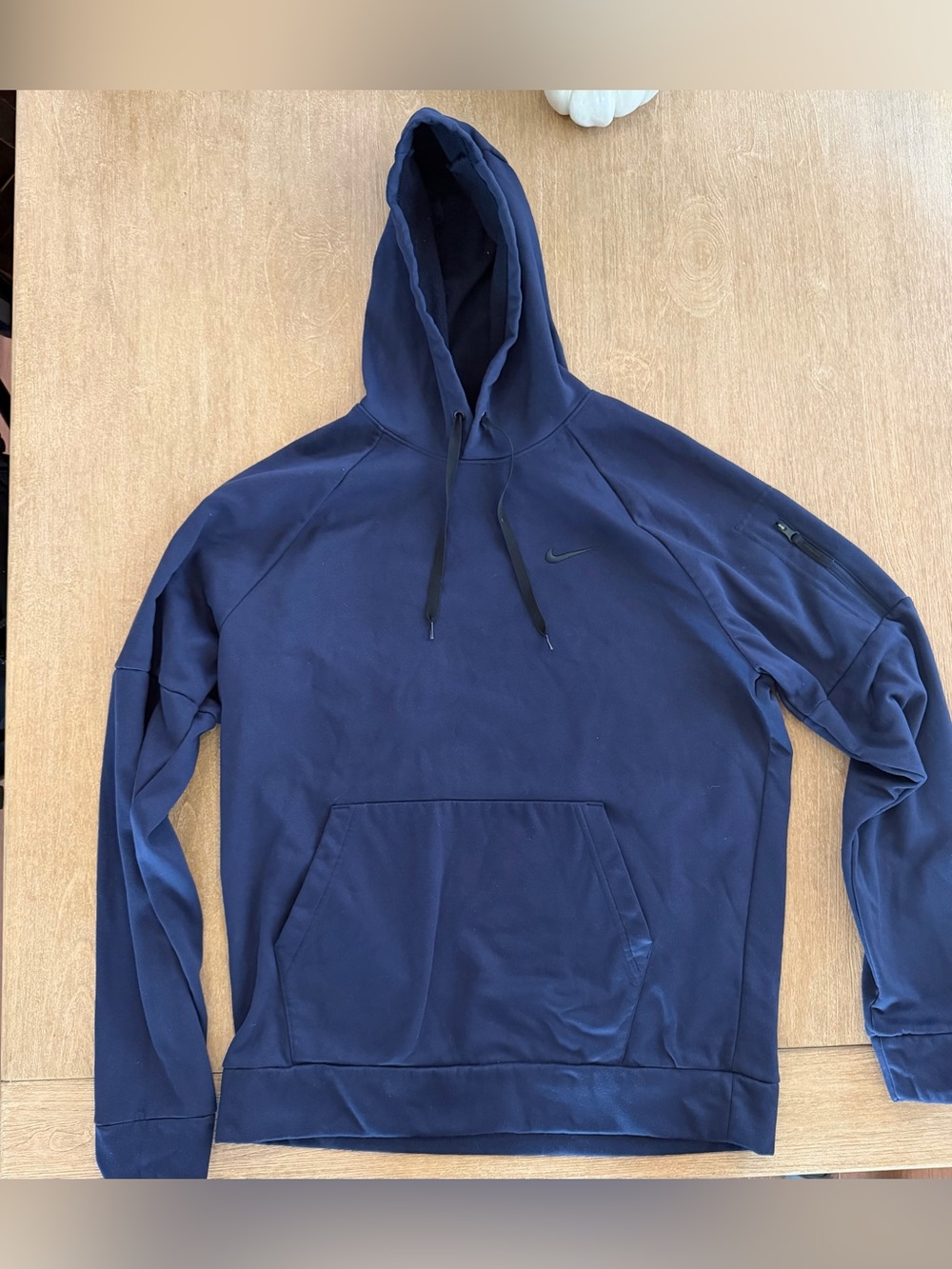 Nike Therma-FIT Navy Pullover Hoodie – Men’s Large